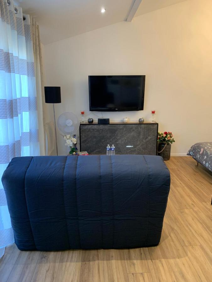 My Little Home Varennes-le-Grand Екстериор снимка